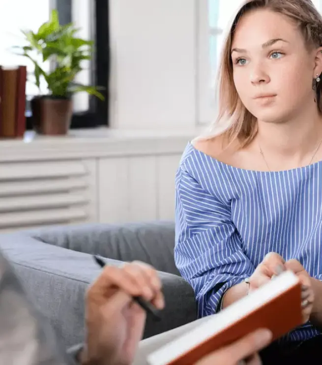 врач со стетоскопом